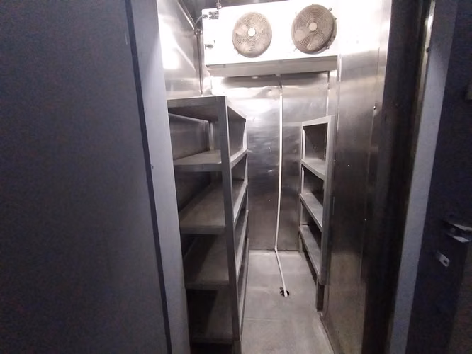 VENTA DE EDIFICIO EN BELLAVISTA  - HOTEL