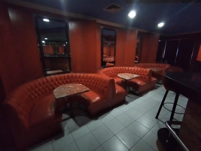 VENTA DE EDIFICIO EN BELLAVISTA  - HOTEL
