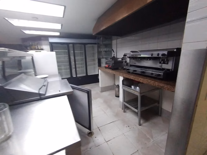 VENTA DE EDIFICIO EN BELLAVISTA  - HOTEL