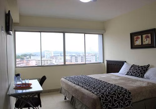 VENTA DE NEGOCIO EN ANCON  - HOTEL