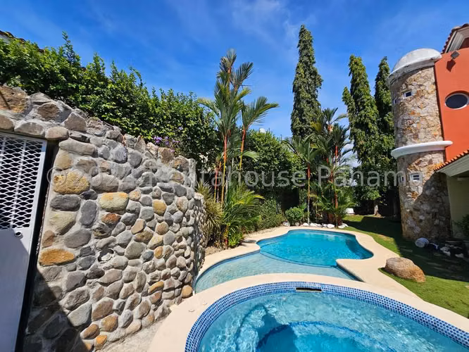 Casa en venta en Altos de Golf Con Piscina 26EPP2466