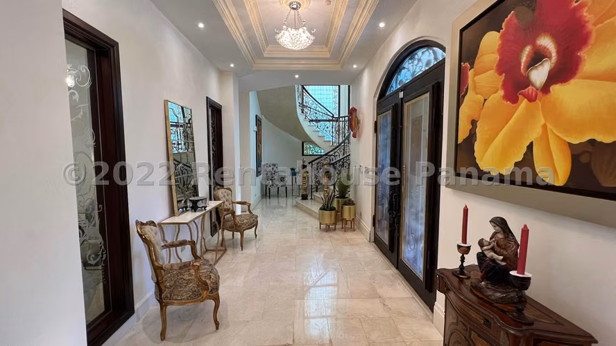 Casa en Venta en Santa María 23EPP4194