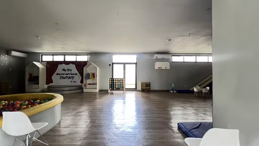 Encantador Apartamento PH Mi Condado Condado del Rey Amelia Denis de Icaza Linea Blanca - Imagen 18