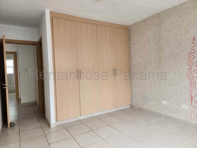 VENTA DE CASA BRISAS DEL GOLF GM