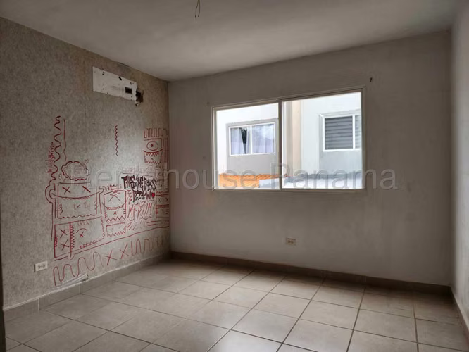 VENTA DE CASA BRISAS DEL GOLF GM