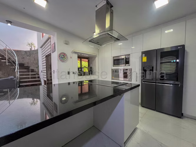 VENTA DE CASA BRISAS DEL GOLF GM
