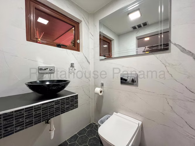 VENTA DE CASA BRISAS DEL GOLF GM
