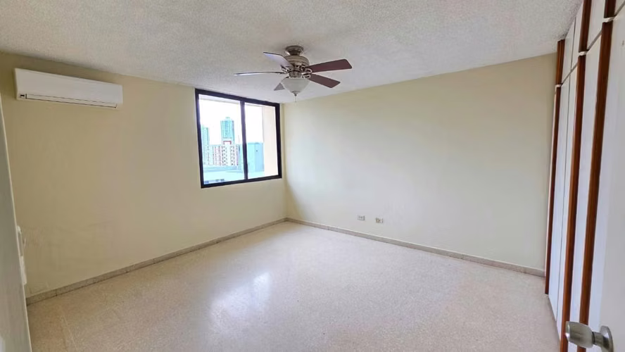 Oportunidad de Adquirir un Apartamento Céntrico Obarrio PH Mónaco