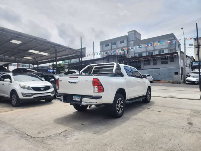 Toyota Hilux 2022