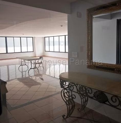 Apartamento de 3 recámaras en Punta Paitilla - Imagen 14