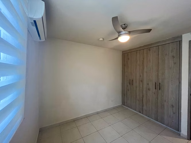 Acogedor Apartamento amoblado en Torres de Versalles II - Juan Díaz
