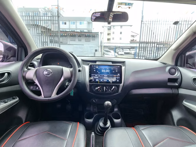 Nissan Frontier Np