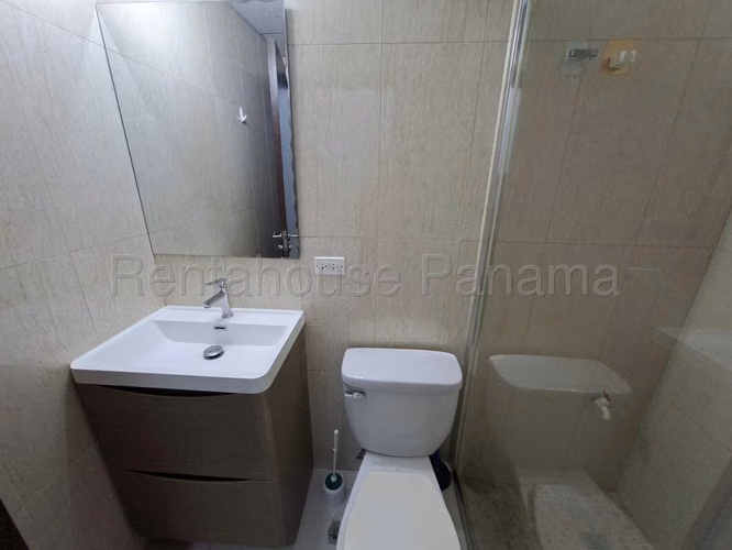 Apartamento Amoblado en Alquiler en Costa del Este 27PPM858
