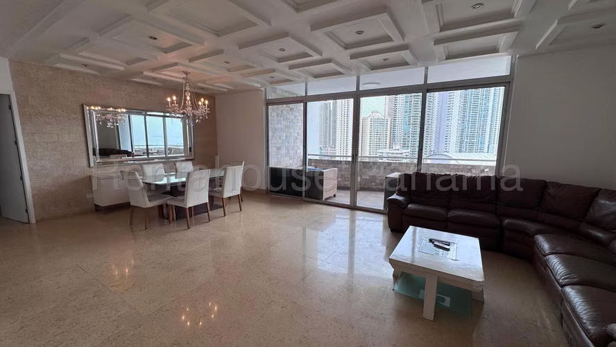 Apartamento en Venta Totalmente Remodelado con Finos acabados en Paitilla 27*298Mfk
