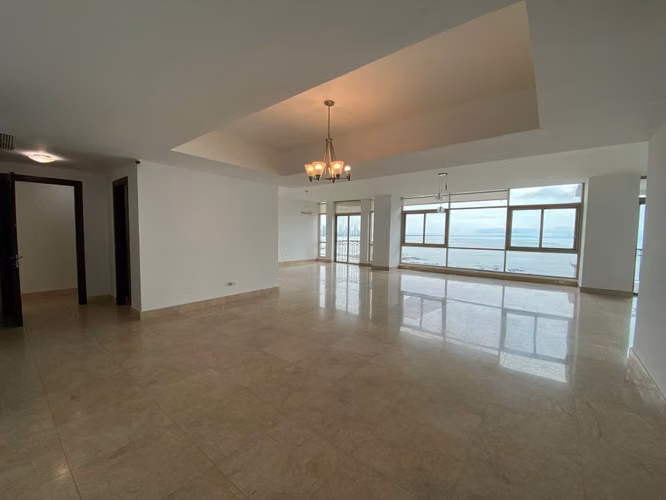 264164. Se vende al mejor precio apartamento vista al mar, 394m