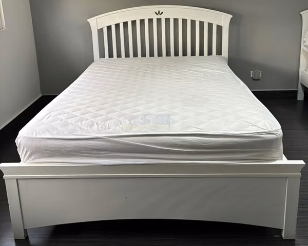 Se vende cama tamaño full