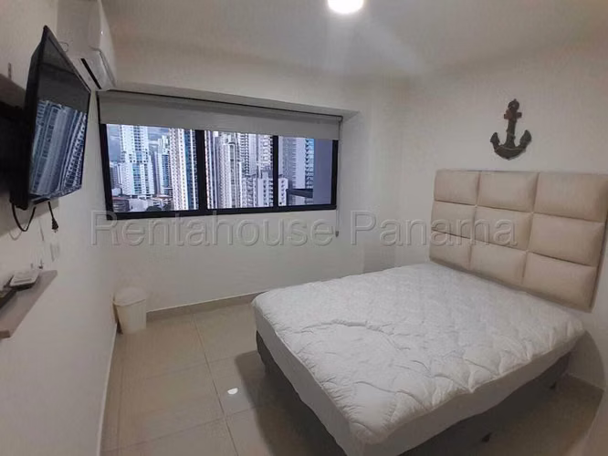 ALQUILER APARTAMENTO BALBOA BAY 27ML468