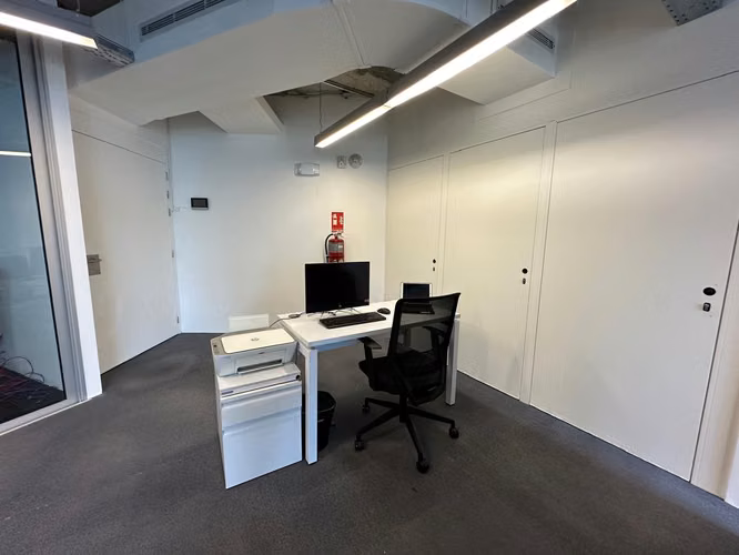 ALQUILO OFICINA  75 MTS, SEMI AMOBLADA EN OCEANIA BUSINESS PLAZA TORRE 1000, $1,600