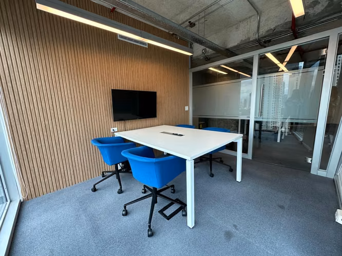 ALQUILO OFICINA  75 MTS, SEMI AMOBLADA EN OCEANIA BUSINESS PLAZA TORRE 1000, $1,600