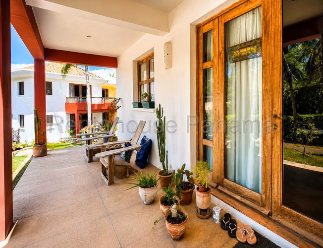 Venta Casa Pedasí - YD