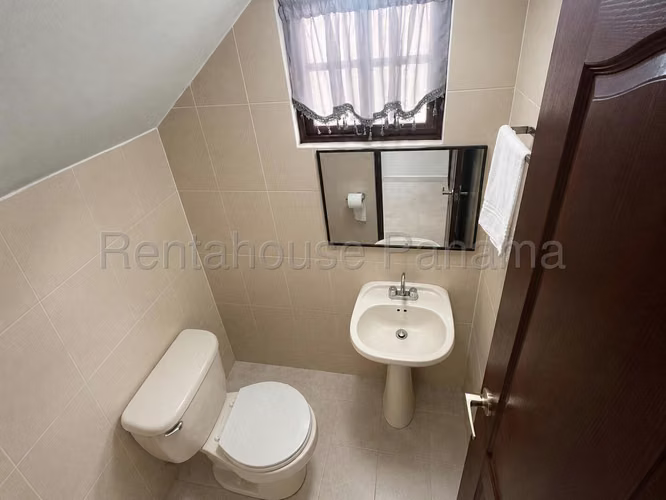 Venta Casa Las Cumbres - YD