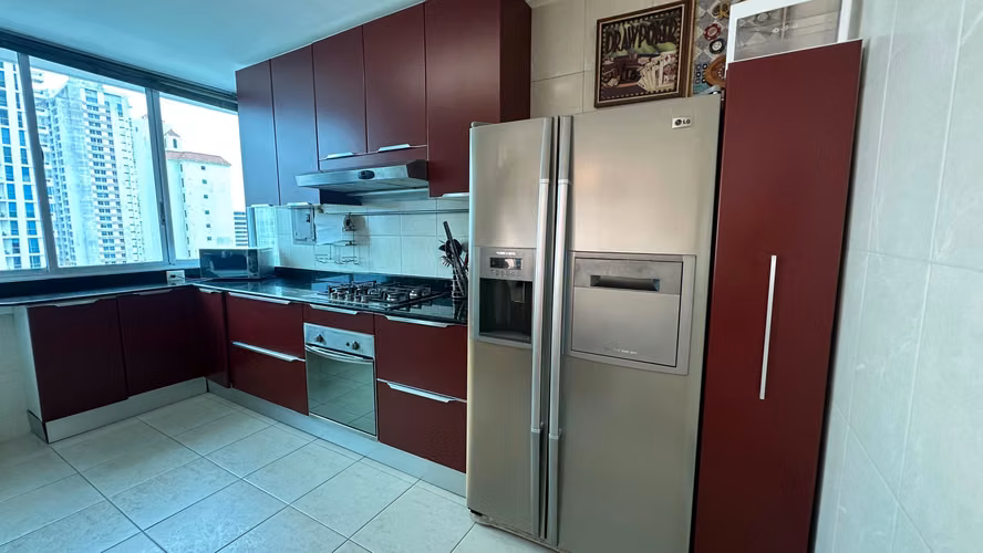 Apartamento en Venta — PH Palma de Mallorca, 114.6 m², Piso 19, Precio 185k