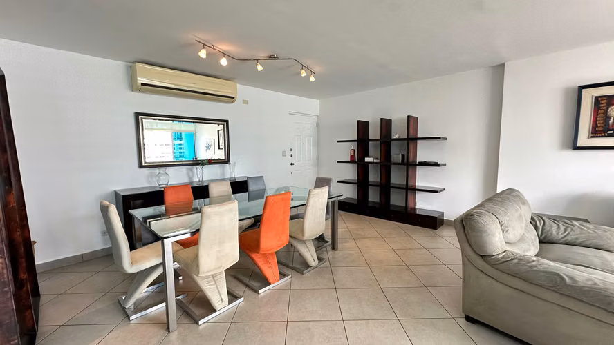 Apartamento en Venta — PH Palma de Mallorca, 114.6 m², Piso 19, Precio 185k