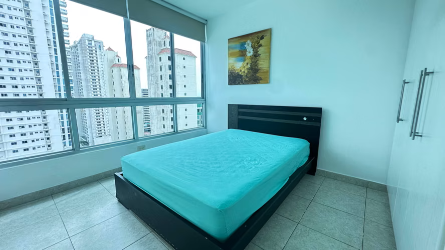 Apartamento en Venta — PH Palma de Mallorca, 114.6 m², Piso 19, Precio 185k