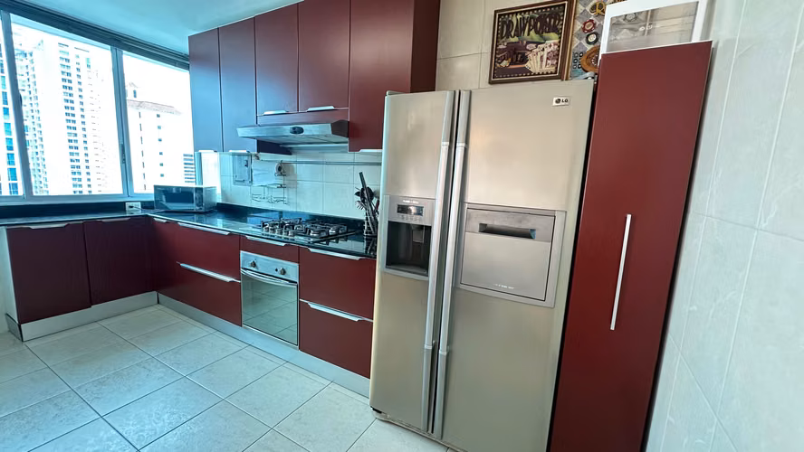 Apartamento en Venta — PH Palma de Mallorca, 114.6 m², Piso 19, Precio 185k