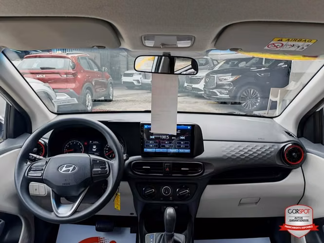 Hyundai Grand i10 2024 Automática EJ8156