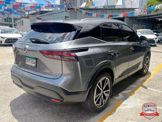 Nissan Qashqai 2023 Automática EK9384