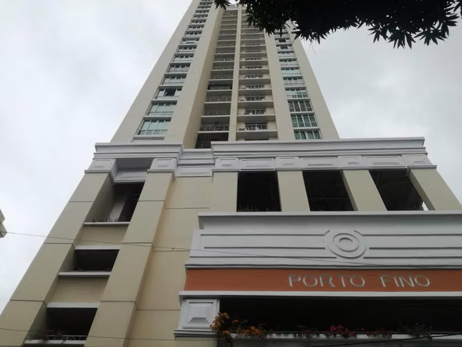 Venta de Apartamento con Línea blanca en San Francisco Ph Portofino EC
