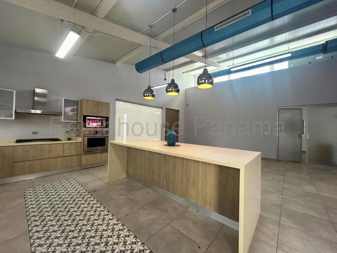 Alquiler de Casa en Coco del Mar Casa Comercial KC