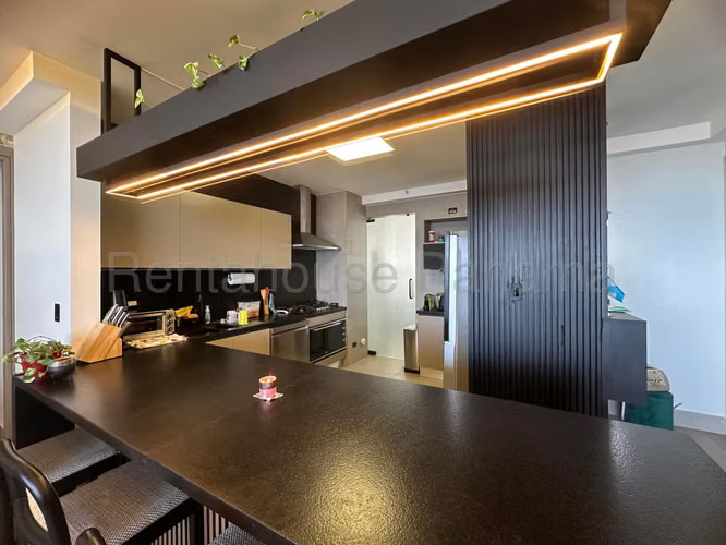Alquiler de Apartamento en Coco del Mar Ph Victory Wellness KC
