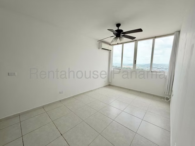 Alquiler de Apartamento en Avenida Balboa Ph Bay View KF