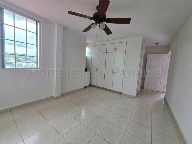 Venta de Apartamento en Betania Ph Plaza KF