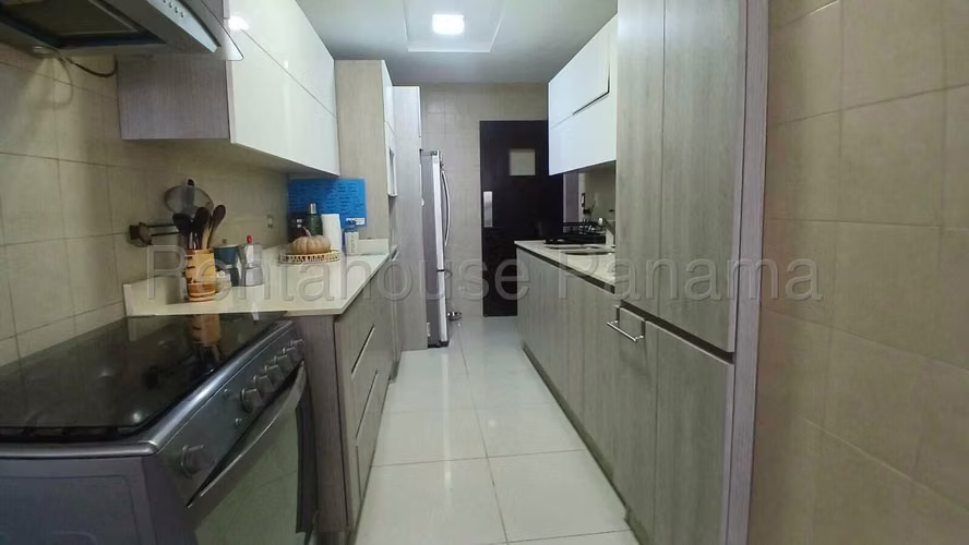 RR VENTA DE APARTAMENTO EN SAN FRANCISCO PH MANDARIN BAY