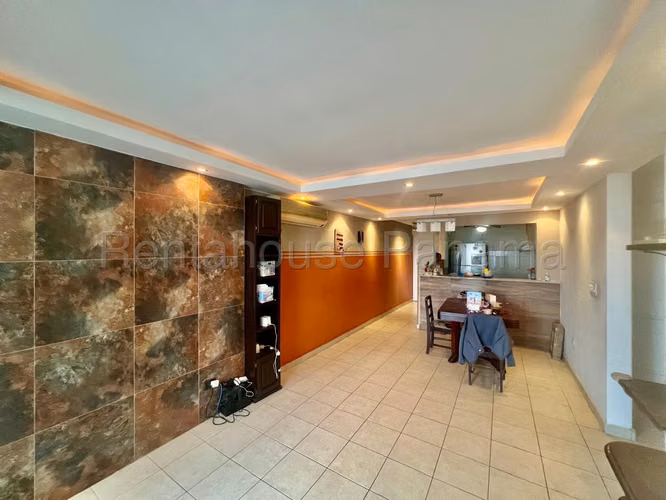 Alquiler de Apartamento en Via España Ph El Marquez