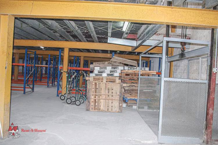 Venta de Galera en Rio Abajo