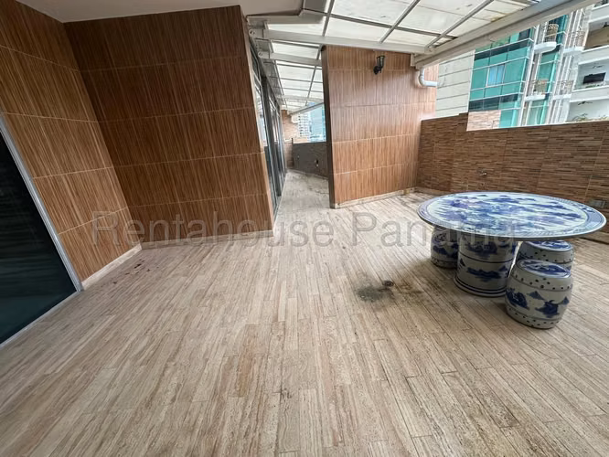 Venta de Apartamento en Punta Pacifica