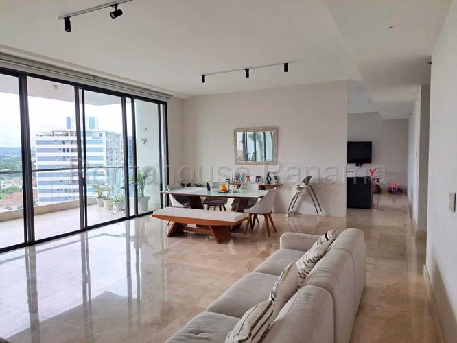 Alquiler de Apartamento en Santa Maria