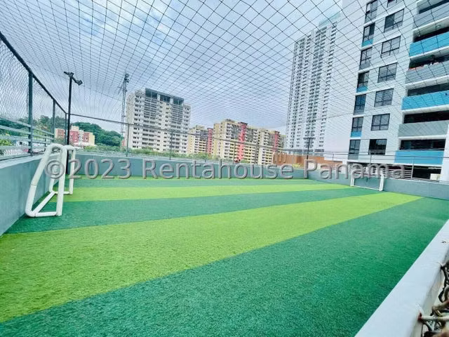 Venta de Apartamento en Condado del Rey J836GRR