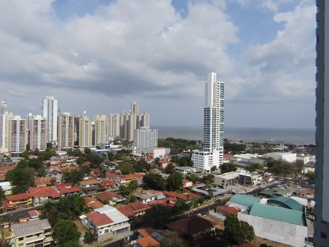 SAN FRANCISCO CALLE 50 - APARTAMENTO de 3 RECAMARAS - 189 M²