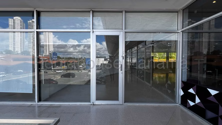 Alquiler de Local en Costa del Este STAR PLAZA Solo Cliente Directo LFC