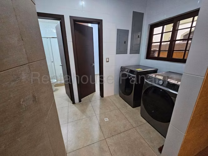 Casa en venta en PH El Doral Costa Sur