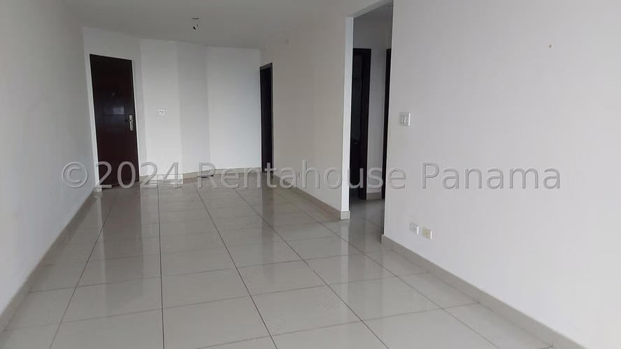 Apartamento en 12 de Octubre - Venta
