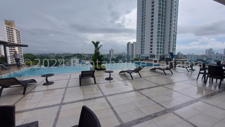 Apartamento en 12 de Octubre - Venta
