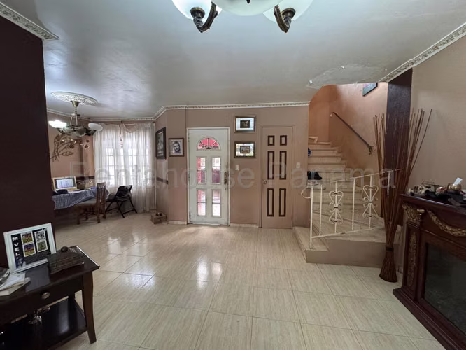 Venta de Casa en El Crisol Cerro Lindo Solo Cliente Directo MC - Imagen 3