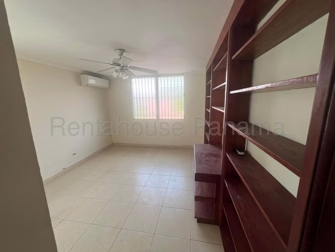 Venta de Casa en Altos del Golf Solo Cliente Directo MC