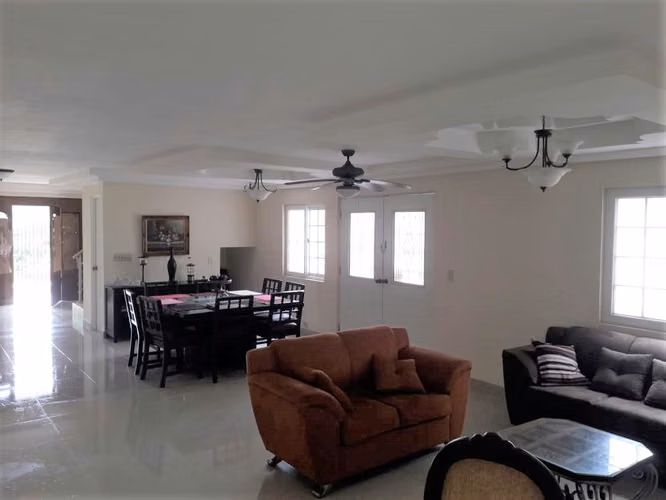 Venta de Casa en Las Cumbres Villas del Lago Solo Cliente Directo MC